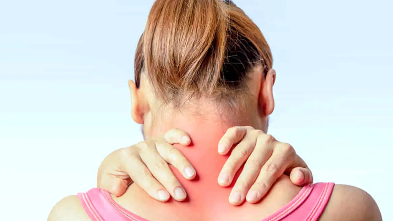 Attenzione a questo antidolorifico comune: ecco quale aumenta di più il rischio infarto