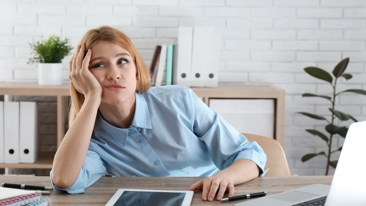 Ti senti sempre stanco e gonfio? Ecco come sfiammare subito il tuo corpo con un solo cambiamento