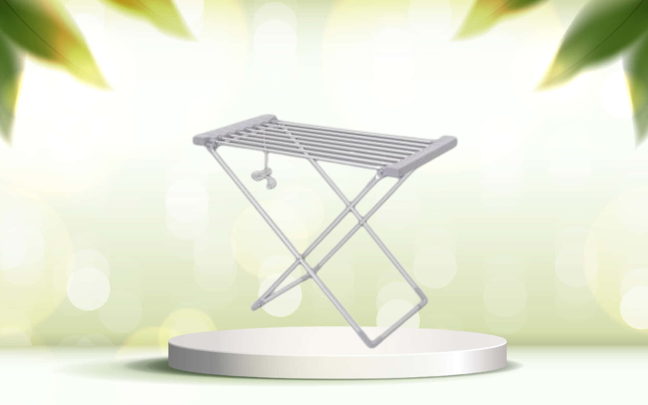 Asciuga i vestiti in casa in inverno: scopri lo stendino elettrico salvaspazio